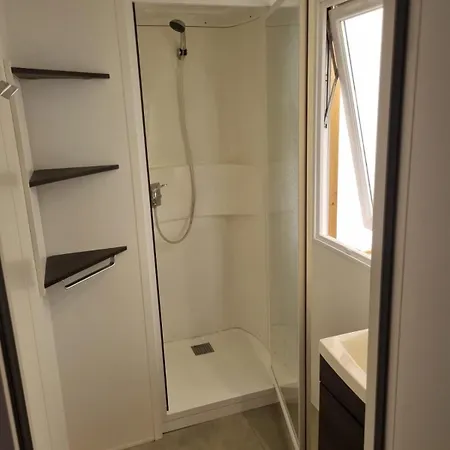 Mobil-home Confort A Pour 4 A 6 Pers Gastes